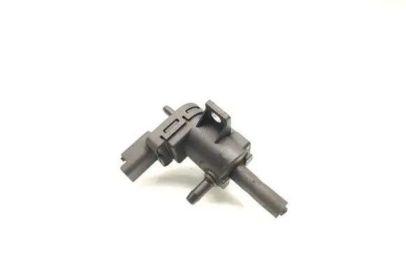 Ford Mondeo MK V Vacuum valve 9665558580