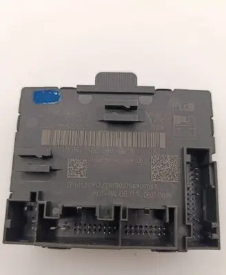 Audi A3 S3 8V Door control unit/module 5Q0959592B 5Q0959592D