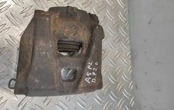 Audi A5 Sportback 8TA Front brake caliper