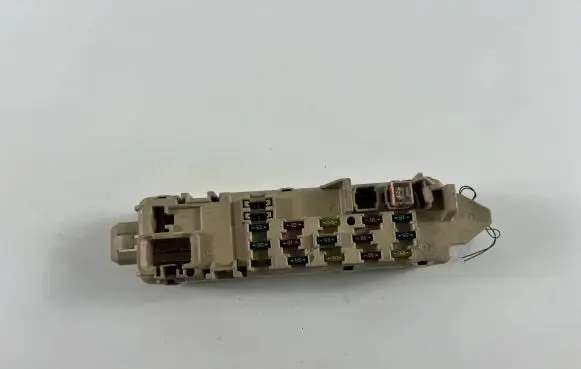 Mazda 323 Fuse box set 7J290225