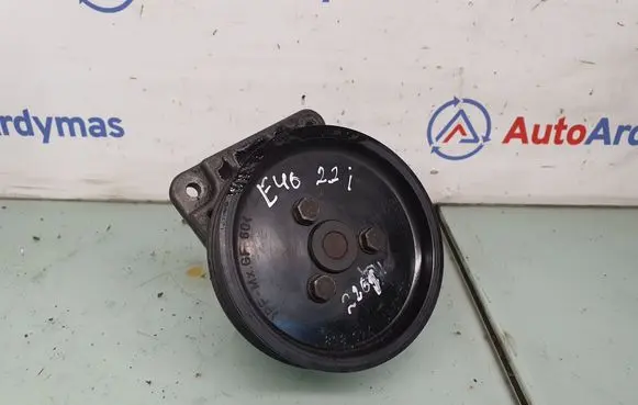BMW 3 E46 Power steering pump 6760034 32416760034