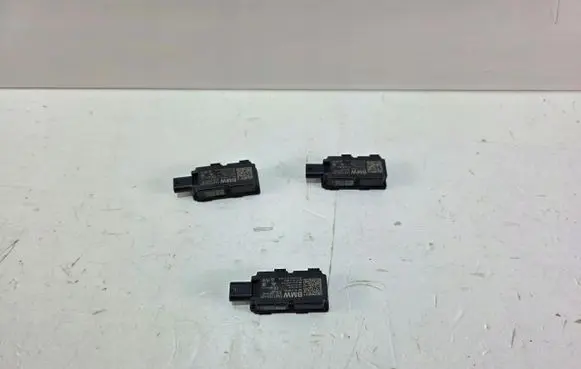 BMW X5 G05 Antenna control unit 
