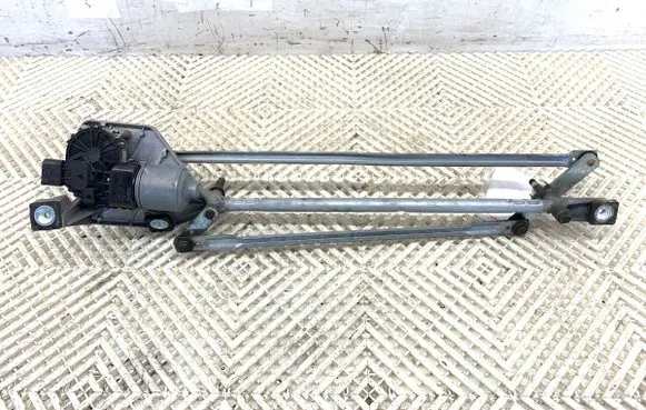 Front wiper linkage and motor