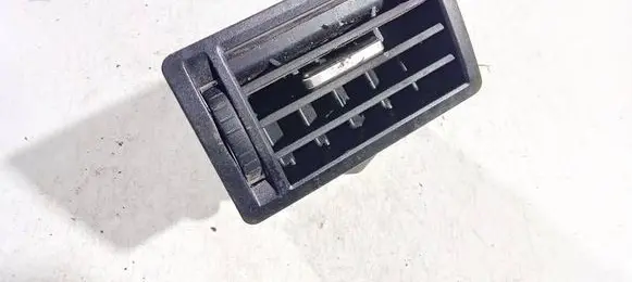 Ford C-MAX I Dash center air vent grill 4793002