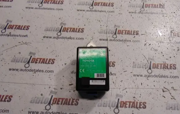 Toyota Auris 150 Door central lock control unit/module 8974002010