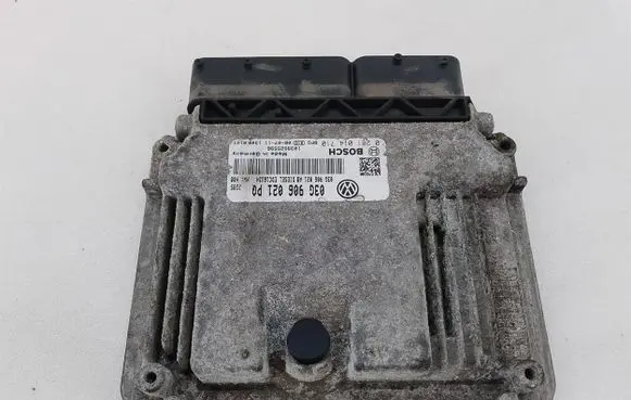 Skoda Octavia Mk2 (1Z) Engine control unit/module ECU