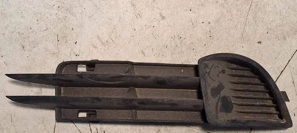 Audi A3 S3 8P Front bumper lower grill 8P3807682