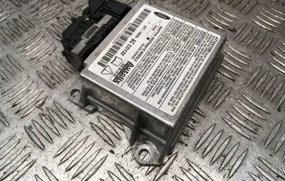 Ford Mondeo Mk III Airbag control unit/module 4S7T14B056AC 603951000 4619043C73040923