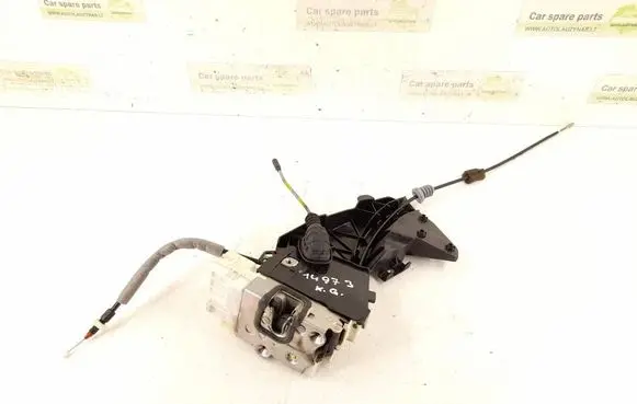 Mercedes-Benz R W251 Rear door lock 1697302135 1697303535