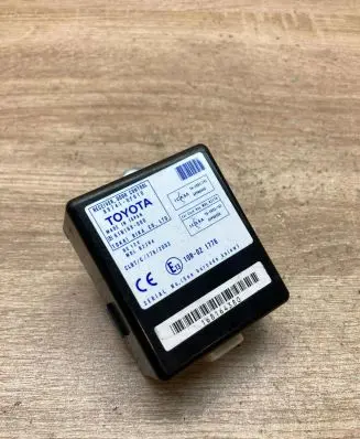 Toyota Corolla Verso AR10 Door control unit/module 897410F010 61B168000