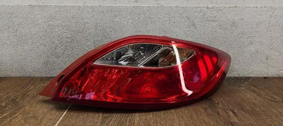 Mazda 2 Rear/tail lights D65151150 K2442