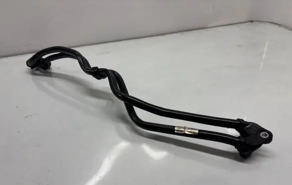 BMW 3 F30 F35 F31 Gearbox oil cooler pipe/hose 14089210