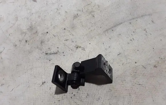 Audi A6 S6 C7 4G Rear door lower hinge 4G0831401A