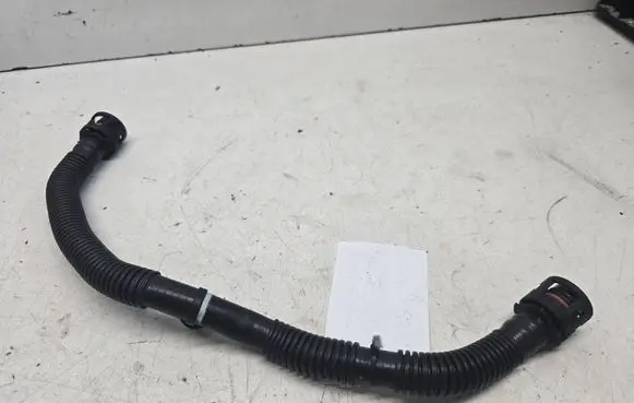 Volvo S60 Breather/breather pipe/hose BM5G6K817BA