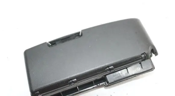 Mercedes-Benz C W204 Glove box A2048100204