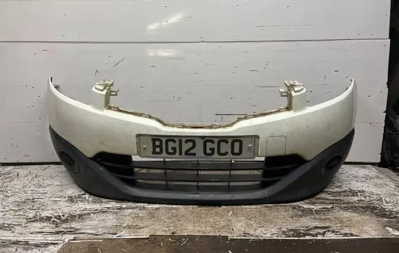 Nissan Qashqai Front bumper