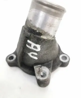 Toyota RAV 4 (XA30) Engine coolant pipe/hose