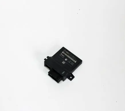 Audi A6 S6 C6 4F Gateway control module 4F0907468D