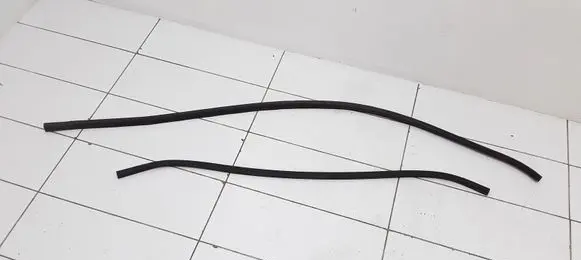 KIA Sorento Engine compartment rubber 