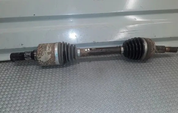 Jeep Grand Cherokee (WK) Front driveshaft 