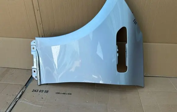 Mercedes-Benz EQE v295 Fender A2958810100