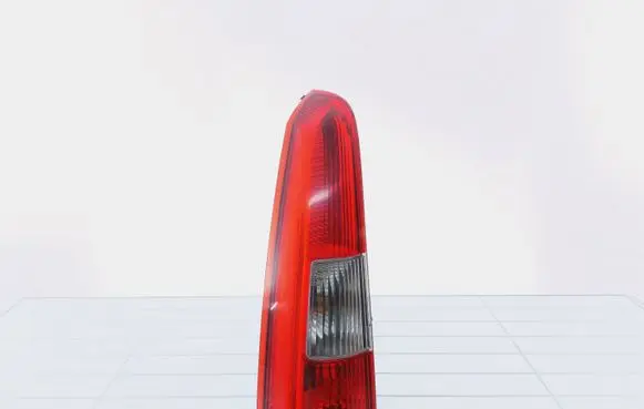 Volvo V70 Rear/tail lights 9154493