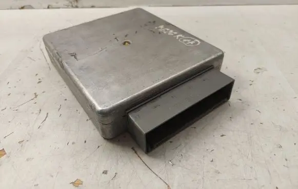 Mazda 626 Engine control unit/module FP3418881J F7FF12A650BJ