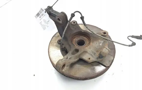 Renault Megane III Front wheel hub spindle knuckle 133N