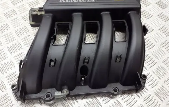 Renault Megane II Intake manifold 8200022251A