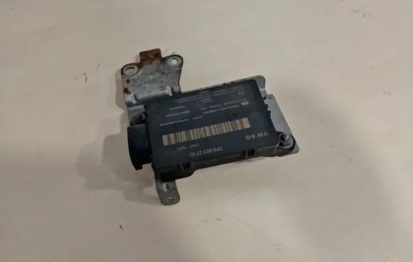 Porsche Cayenne (92A) Tire pressure control unit 7P5907273D