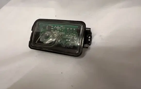 Volkswagen Tiguan Front door interior light 5NA945292 8501800