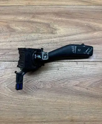 Volkswagen Golf VI Wiper control stalk 1K0953519H ANP80H023C SW000