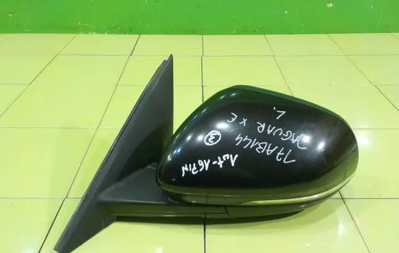 Jaguar XE Front door electric wing mirror A049504 LEWE