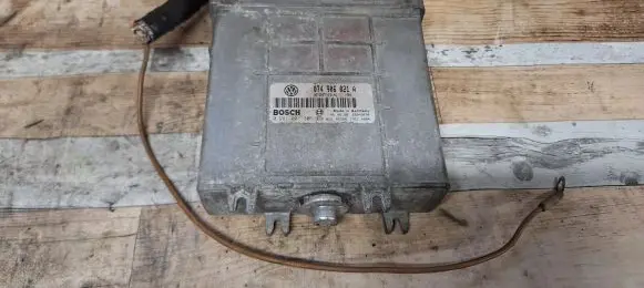 Volkswagen Transporter - Caravelle T4 Engine control unit/module 074906021A 074906021