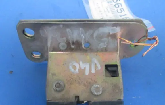 Volvo S40, V40 Tailgate/trunk/boot lock/catch/latch