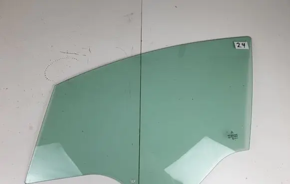 Citroen C4 I Front door window glass four-door 43R000929