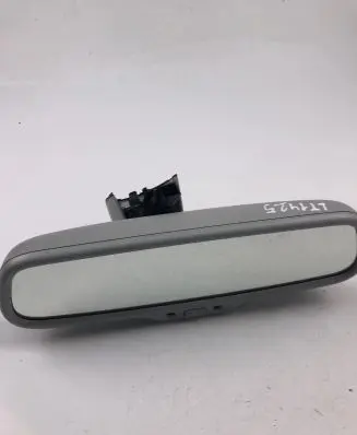 Seat Ibiza IV (6J,6P) Rear view mirror (interior) 8K0971834