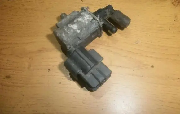 Mazda 626 Turbo solenoid valve k5t48075