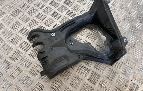 Other engine bay part