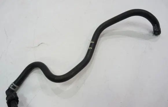 Skoda Citigo Fuel line/pipe/hose 04C133723AD