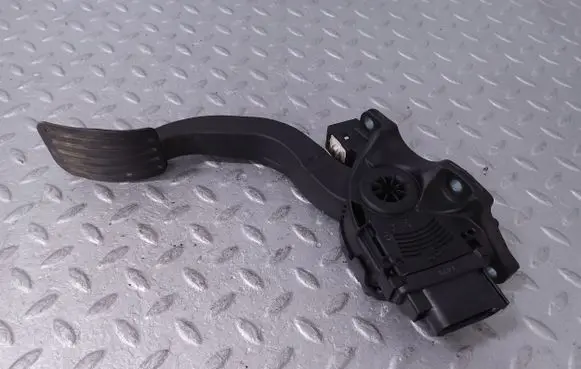 Ford S-MAX Accelerator throttle pedal 6G929F836KD 2145229 6G929F836KH