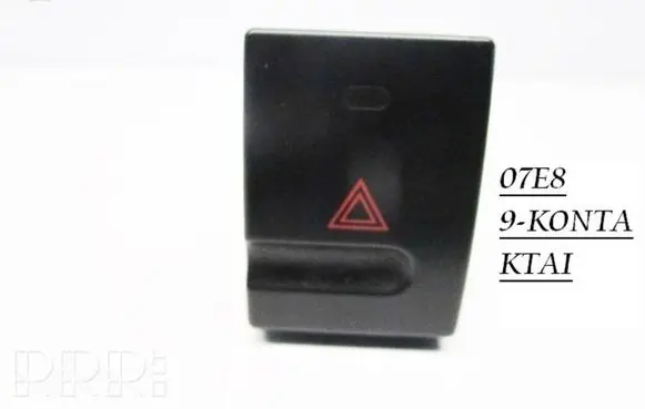 Peugeot 406 Hazard light switch 07E8