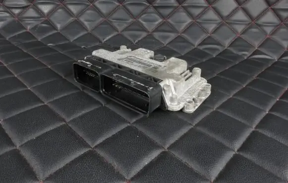 Alfa Romeo Mito Engine control unit/module 0261S04409 51847196 1039S29936
