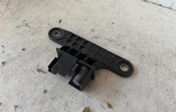 Renault Trafic III (X82) Sliding door check strap stopper 777895164R 93451803 H7CU4AA
