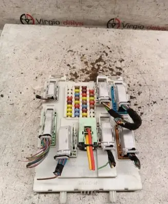Ford C-MAX II Fuse box set Dv6t14a073hk 027300000000VB 14A073