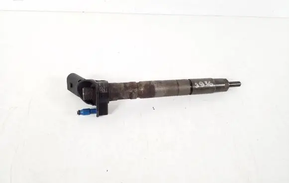 KIA Sportage Fuel injector 33800-2F000