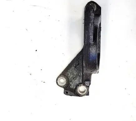 Nissan Qashqai Engine mounting bracket 7202