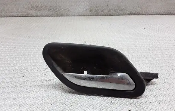 BMW 5 E39 Rear door interior handle 8125514