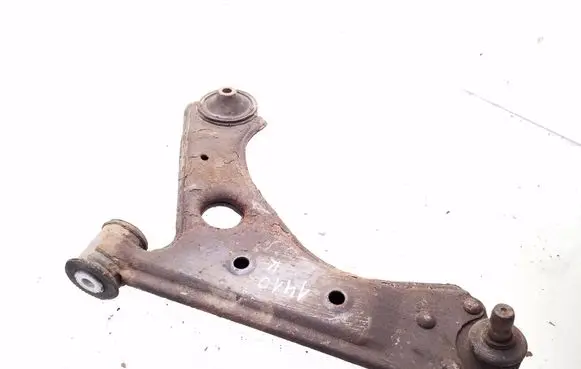 Opel Corsa D Front lower control arm/wishbone