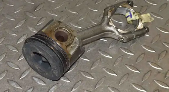 Opel Insignia A Piston GM664 NURAL1039